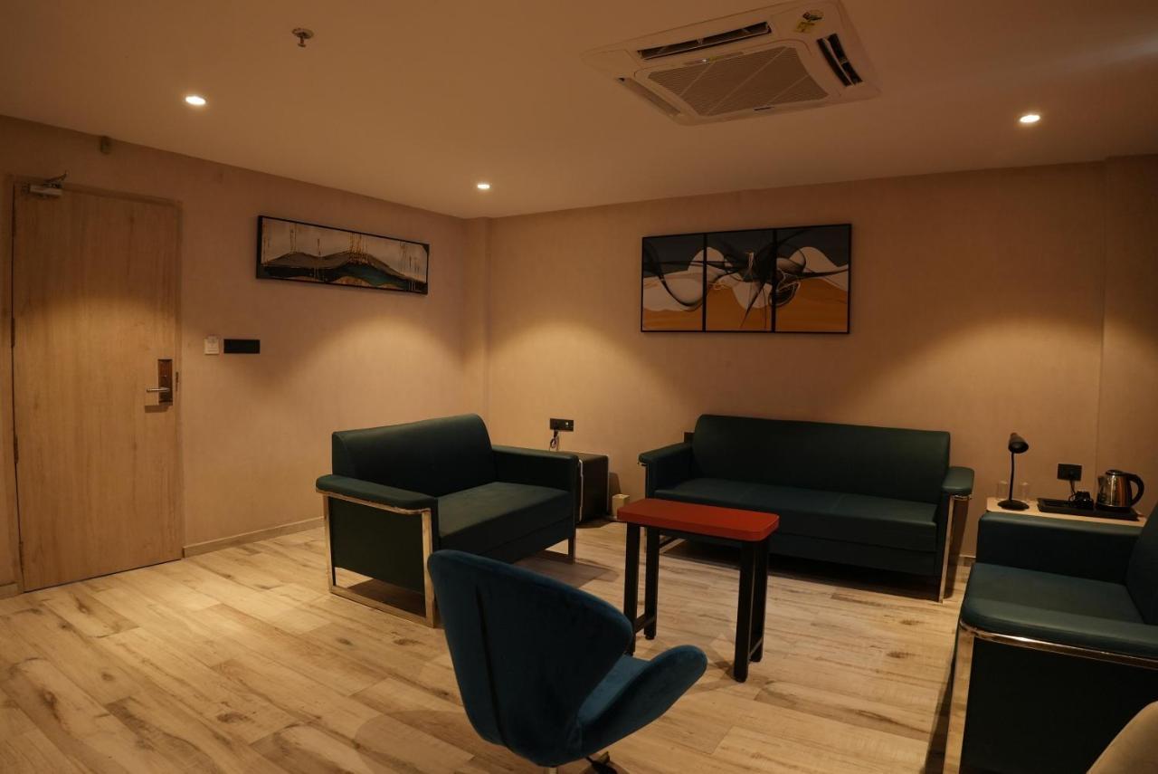 Hotel Ocean Vista Bay ヴィシャーカパトナム エクステリア 写真