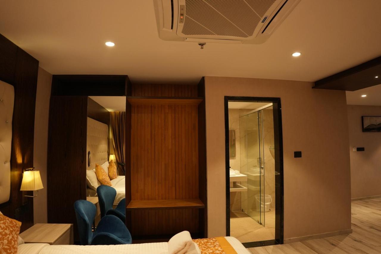 Hotel Ocean Vista Bay ヴィシャーカパトナム エクステリア 写真